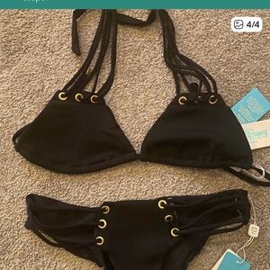 BNWT BEACH BUNNY BLACK SWIMSUIT BOTTOM M TOP L